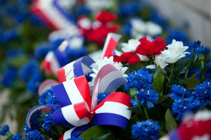 Cérémonie du 11 novembre au Monument aux morts